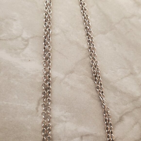 ✨ J.Crew Silver Rhinestones Crystals Pave Fireball Pendant Necklace ✨ - Picture 3 of 6